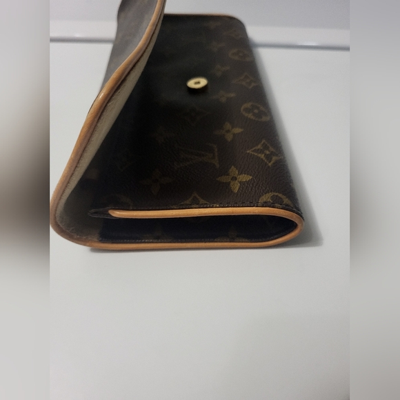 Louis Vuitton twin gm pouchette - Picture 8 of 13